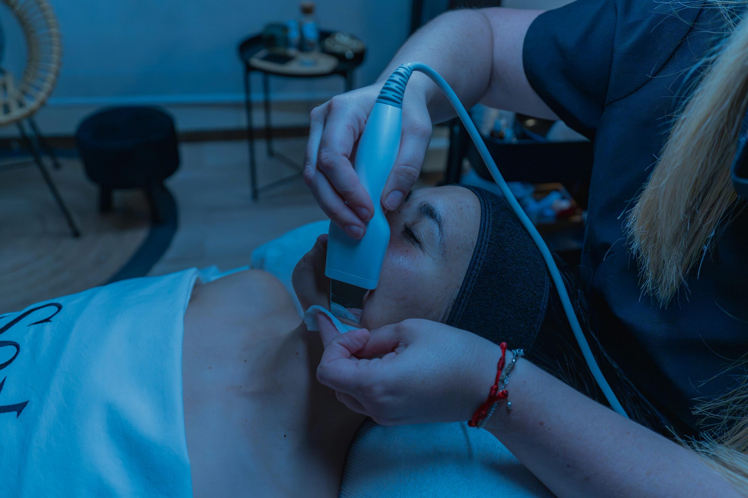 HIFU Non-Surgical Facelift